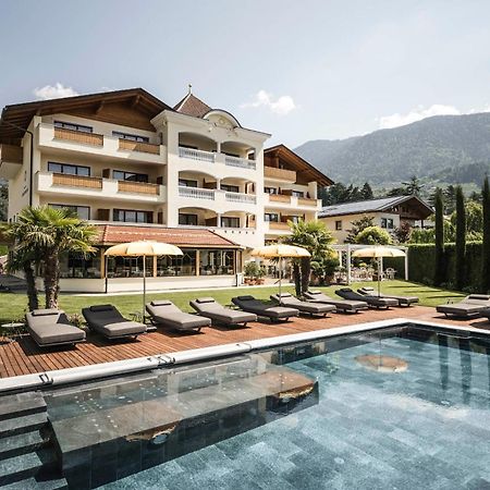 Hotel Sonnenburg Merano Exterior foto