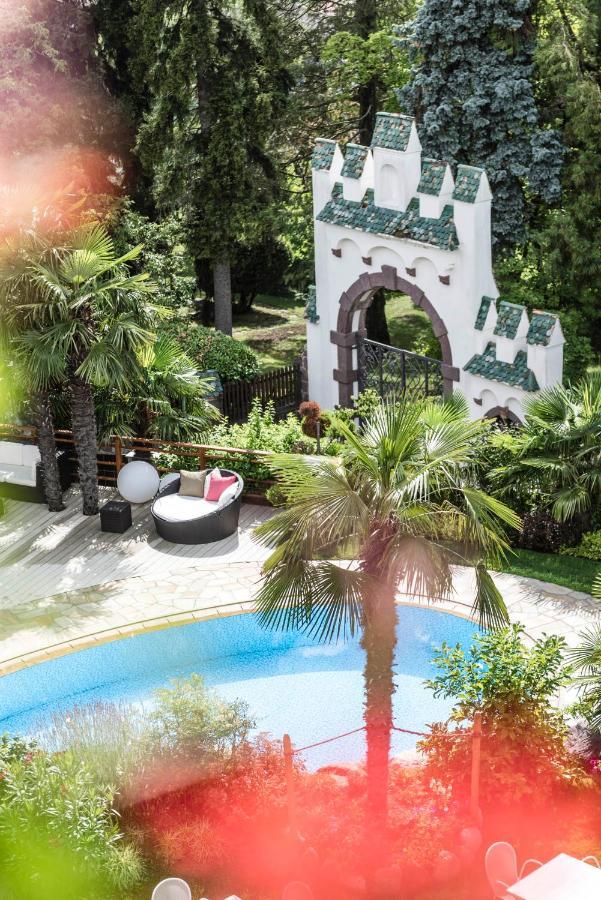 Hotel Sonnenburg Merano Exterior foto